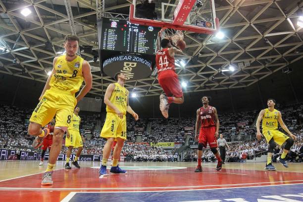 了他们的每 了他们的每